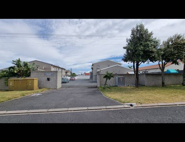 2 BEDROOM APARTMENT SOLD IN BLOUBERGRANT